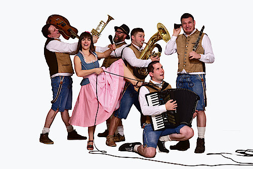 Persfoto van Das Tirol Team, oktoberfestband bij Oktoberfeestartiesten.nl